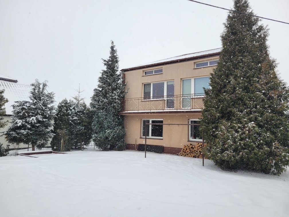 dom wolnostojący Międzyrzec Podlaski, ul. 3 Maja. Zdjęcie 4