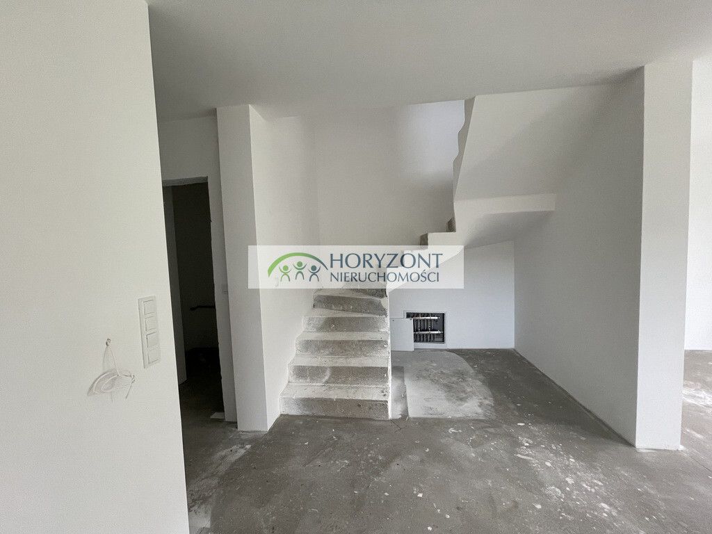 bliźniak, 5 pokoi Żukowo. Zdjęcie 11