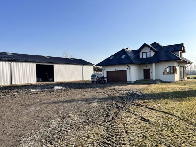 dom wolnostojący Sierakowo. Zdjęcie 1