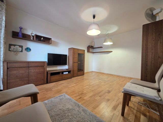 Mieszkanie 3-pokojowe Warszawa Praga-Południe, al. Stanów Zjednoczonych. Zdjęcie 2
