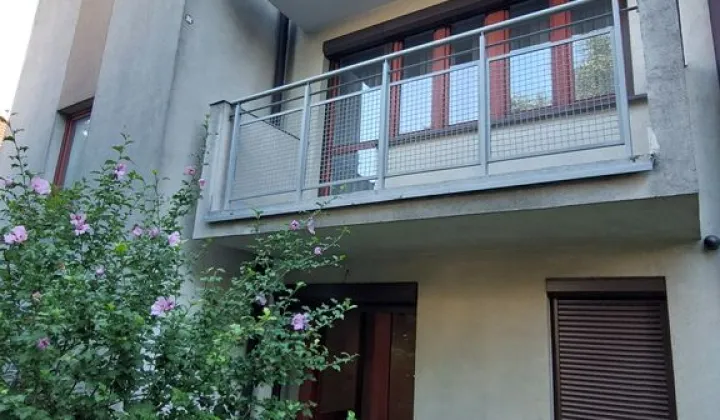 dom szeregowy, 4 pokoje Kraków Podgórze, ul. Jana Zamoyskiego