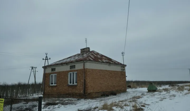 dom wolnostojący, 3 pokoje Warka Winiary, ul. Parkowa