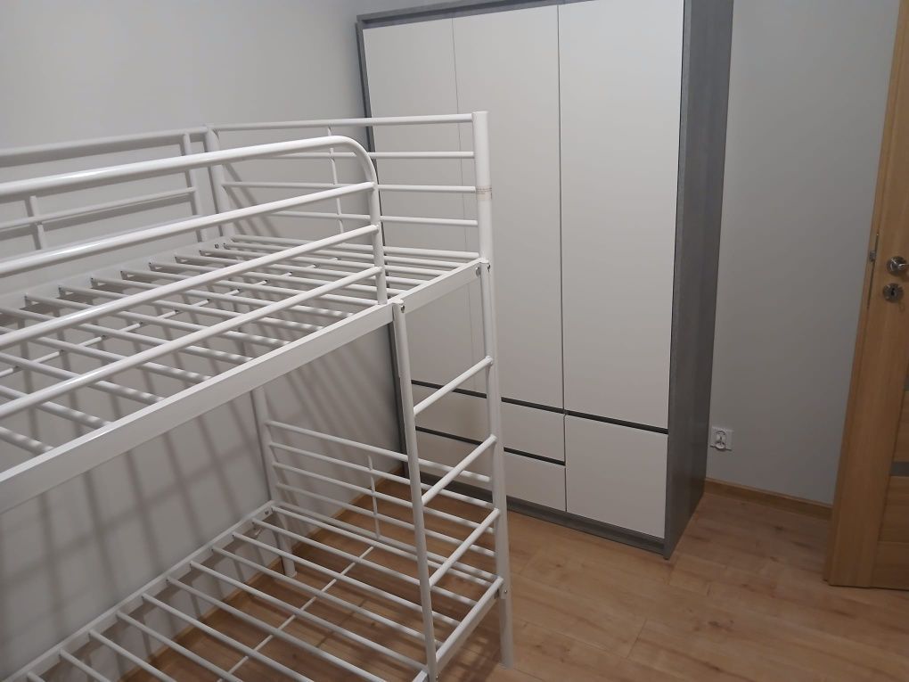Mieszkanie 3-pokojowe Świętoszówka. Zdjęcie 8