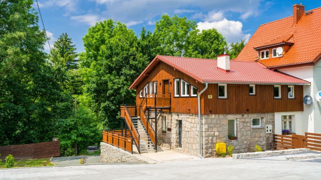 Hotel/pensjonat Karpacz, ul. Marii Skłodowskiej-Curie. Zdjęcie 1