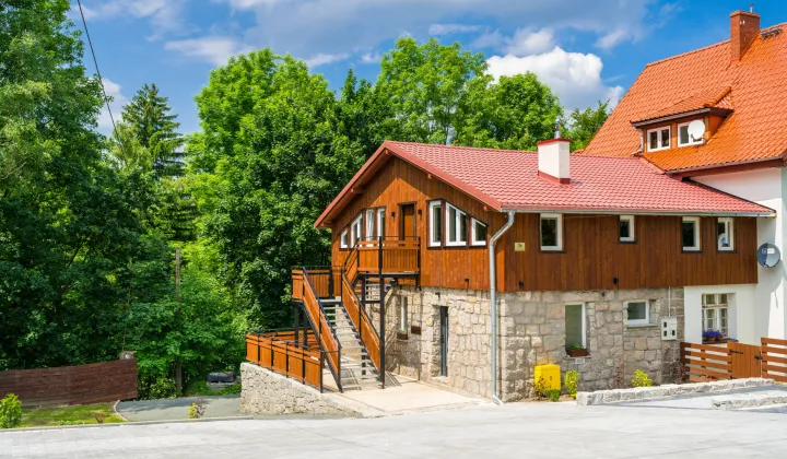 Hotel/pensjonat Karpacz, ul. Marii Skłodowskiej-Curie