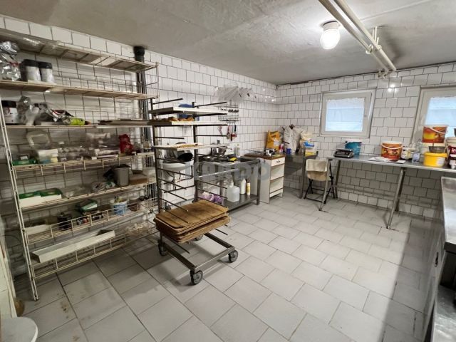 Lokal Wrocław Krzyki. Zdjęcie 1