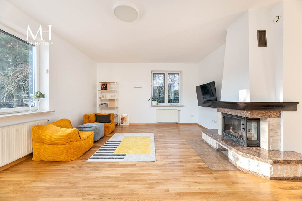 dom wolnostojący, 5 pokoi Łódź Julianów. Zdjęcie 3