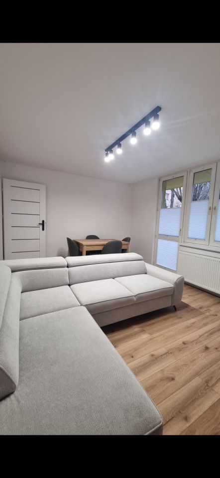 Mieszkanie 3-pokojowe Bielsko-Biała Leszczyny, ul. Wiejska. Zdjęcie 3