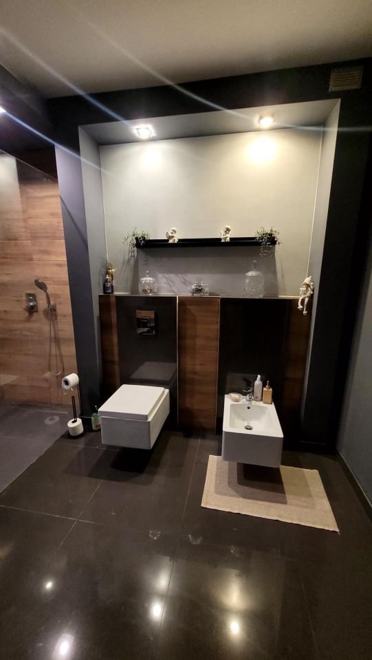 dom wolnostojący, 5 pokoi Smugi. Zdjęcie 11