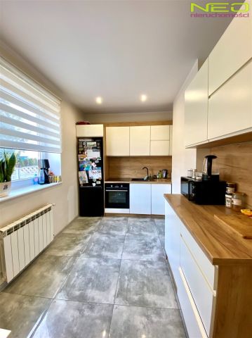 dom wolnostojący, 3 pokoje Radostków. Zdjęcie 2