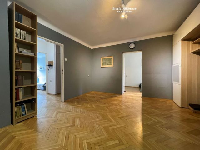 Mieszkanie 3-pokojowe Radom, ul. Miła. Zdjęcie 1