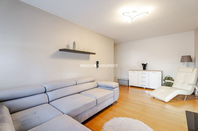 Mieszkanie 3-pokojowe Kraków Krowodrza, ul. Krowoderskich Zuchów. Zdjęcie 11