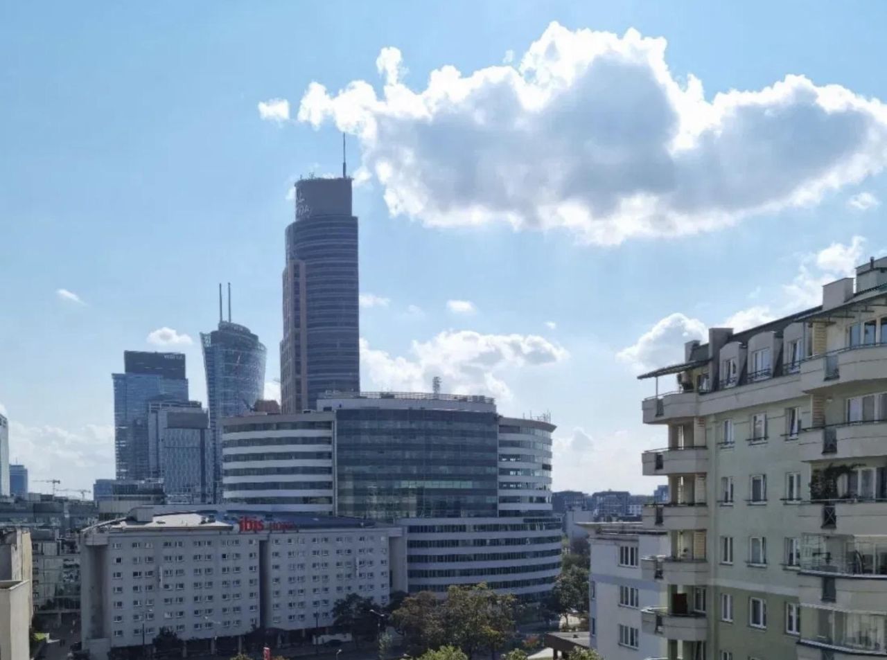 Mieszkanie do wynajęcia bez pośredników
skwer ks. kard. Stefana Wyszyńskiego
Warszawa Wola