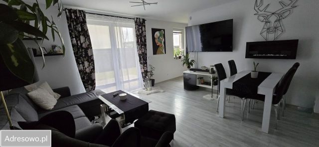 Mieszkanie 4-pokojowe Wejherowo, ul. Jana Karnowskiego. Zdjęcie 1