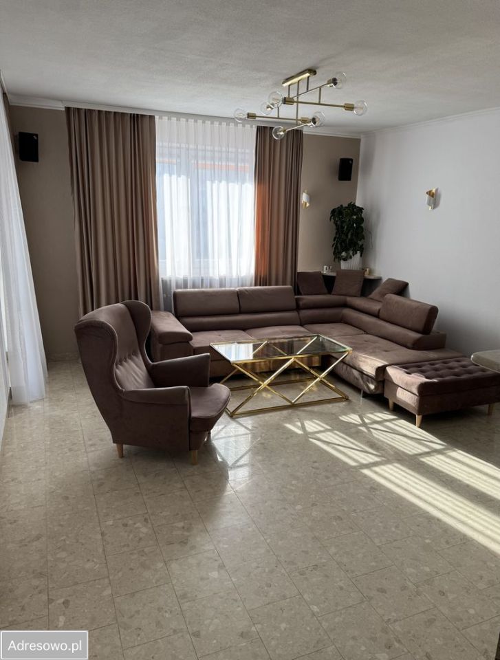 Mieszkanie 3-pokojowe Warszawa Gocław, ul. Stanisława Mikołajczyka. Zdjęcie 3