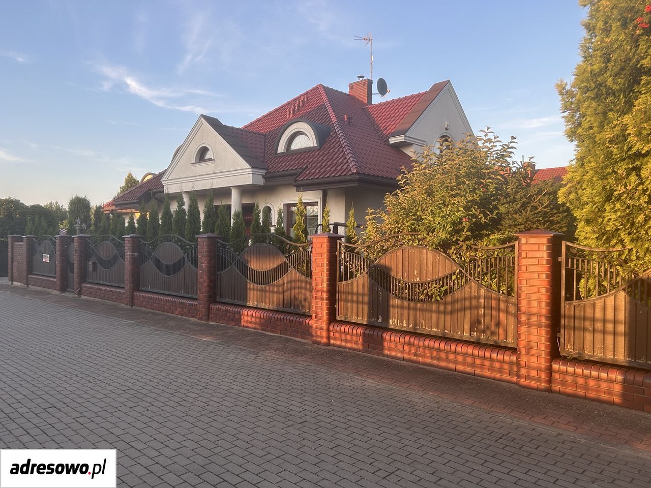 dom wolnostojący, 7 pokoi Nowodworce, ul. Niemeńska. Zdjęcie 6