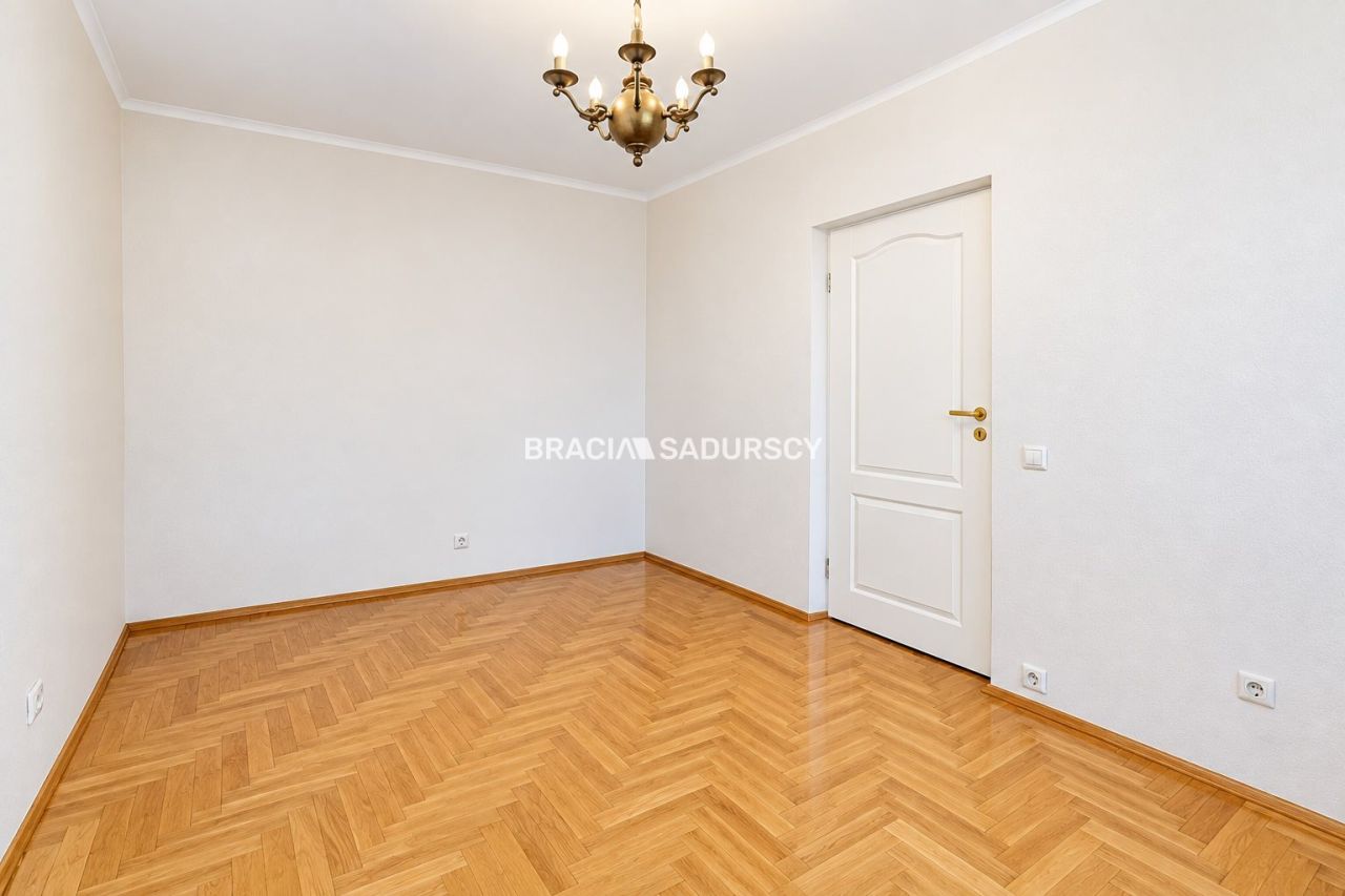 Mieszkanie 3-pokojowe Kraków Prądnik Biały, ul. Rusznikarska. Zdjęcie 2