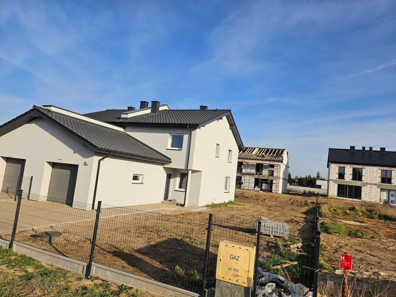 bliźniak, 4 pokoje Koszalin, ul. Frezji. Zdjęcie 2