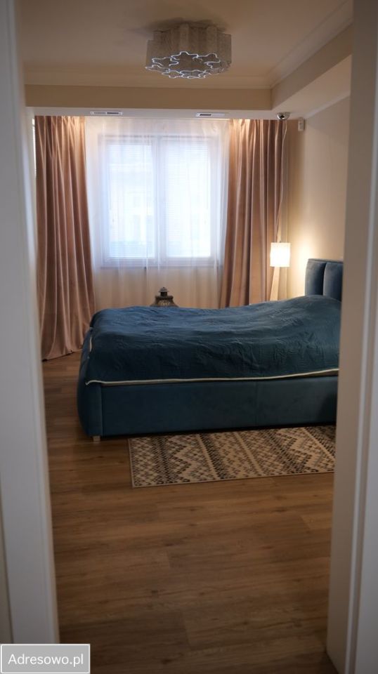 Mieszkanie 4-pokojowe Legnica Centrum, ul. Szkolna. Zdjęcie 4