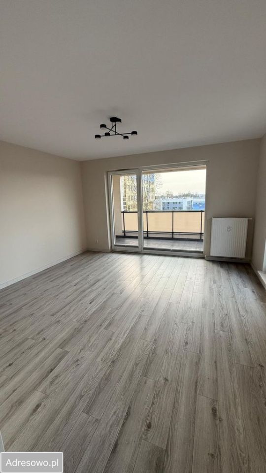 Mieszkanie 3-pokojowe Radom Osiedle XV-lecia, ul. Żwirki i Wigury. Zdjęcie 12