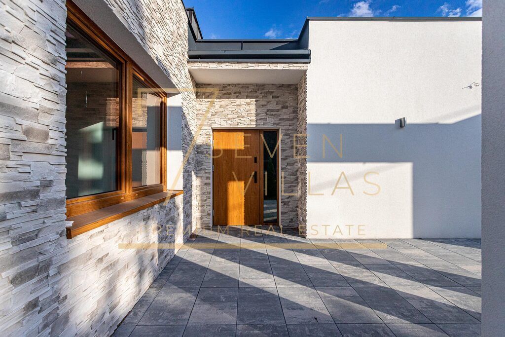 dom wolnostojący, 5 pokoi Jabłonna. Zdjęcie 3