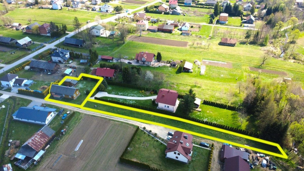 dom wolnostojący, 2 pokoje Niebieszczany. Zdjęcie 17