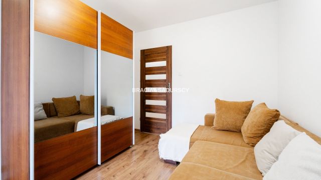 Mieszkanie 2-pokojowe Kraków Bieżanów, ul. Mała Góra. Zdjęcie 12