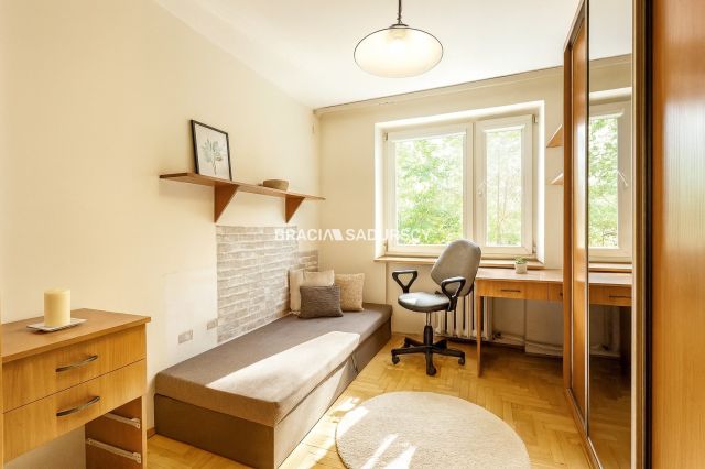 Mieszkanie 3-pokojowe Kraków Nowa Huta, os. Piastów. Zdjęcie 2