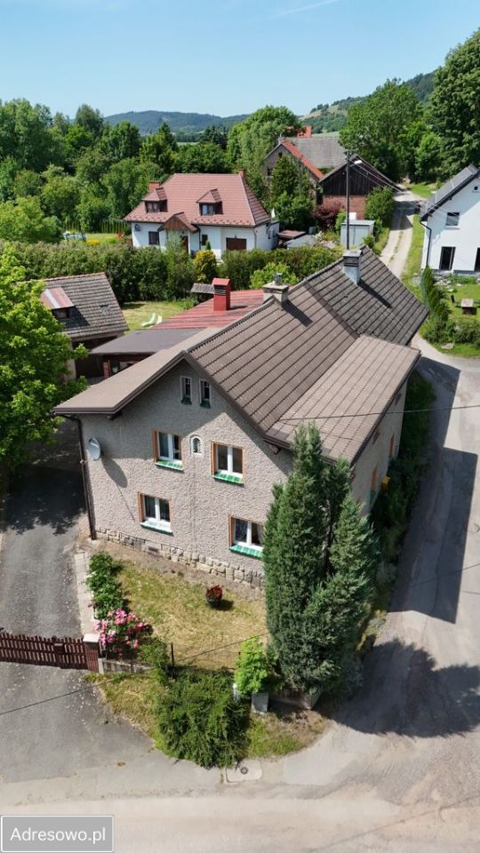 dom wolnostojący, 6 pokoi Kudowa-Zdrój, ul. Bolesława Chrobrego. Zdjęcie 1