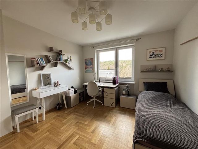 Mieszkanie 5-pokojowe Gdynia Dąbrowa, ul. Rumiankowa. Zdjęcie 9