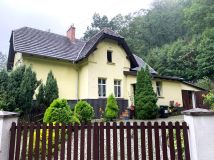 dom wolnostojący, 5 pokoi Rościszów, Rościszów. Zdjęcie 1