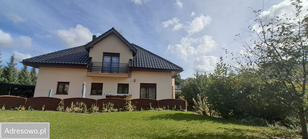dom wolnostojący, 4 pokoje Promnice, ul. Brzozowa
