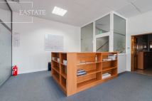 Lokal Gdynia Chylonia, ul. Hutnicza. Zdjęcie 4