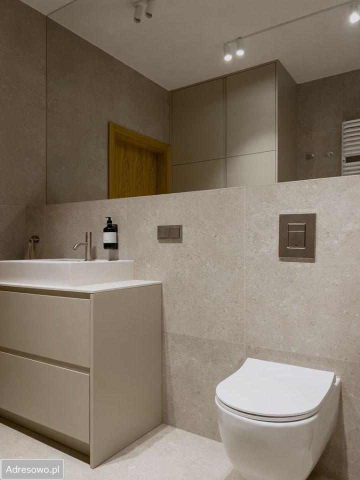 Mieszkanie 3-pokojowe Katowice Bogucice, ul. Henryka Mikołaja Góreckiego. Zdjęcie 19