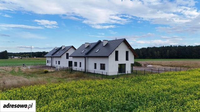 bliźniak, 3 pokoje Kobiór, ul. Zdzisława Ołtuszewskiego. Zdjęcie 1