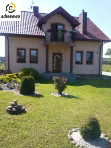 dom wolnostojący Chałupki, ul. Kielecka. Zdjęcie 1