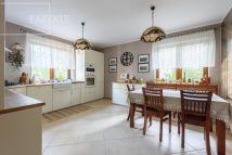 dom wolnostojący, 6 pokoi Kiełpin, ul. Bukowa