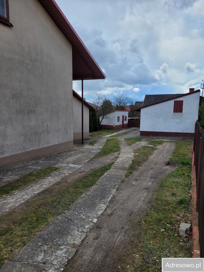 dom wolnostojący, 2 pokoje Fałków, ul. Przedborska. Zdjęcie 12