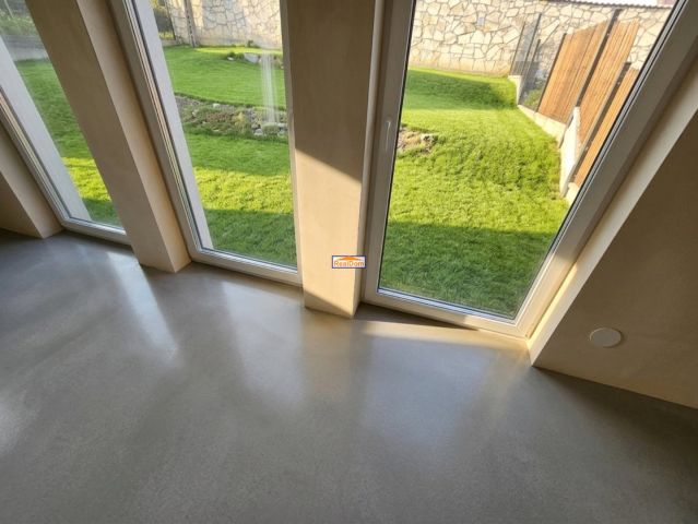 dom szeregowy, 4 pokoje Ochojno. Zdjęcie 2