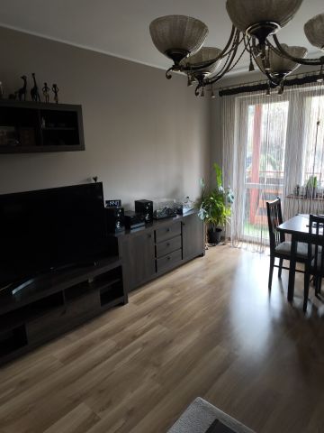 Mieszkanie 3-pokojowe Toruń Stawki, ul. Łódzka. Zdjęcie 3
