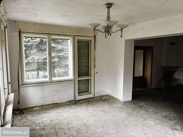 dom wolnostojący, 8 pokoi Łódź Julianów, ul. Chabrowa. Zdjęcie 1