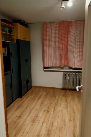 Mieszkanie 3-pokojowe Chmielnik, ul. Piastów. Zdjęcie 11