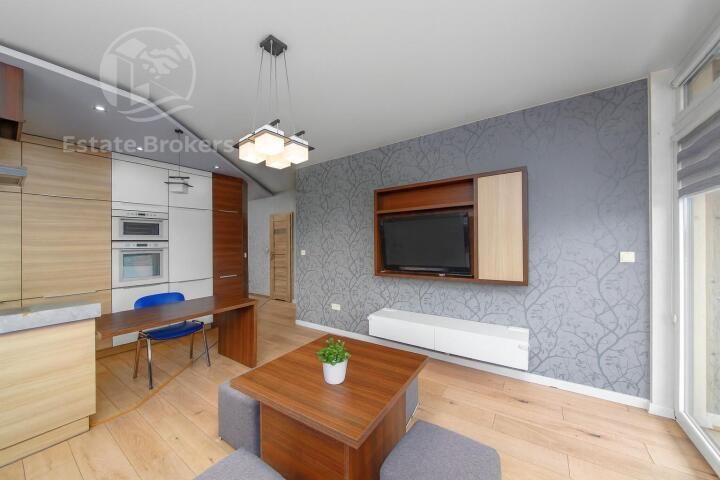 Apartment in Wrocław, Powstańców Śląskich - Widok 4
