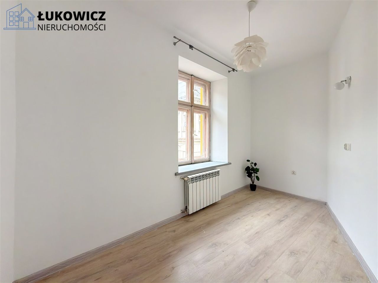 Mieszkanie 5-pokojowe Bielsko-Biała. Zdjęcie 9
