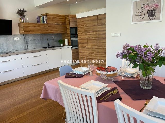 bliźniak, 5 pokoi Zerwana. Zdjęcie 8