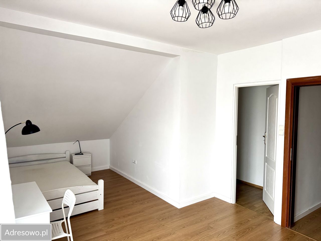 dom wolnostojący, 6 pokoi Legnica. Zdjęcie 9