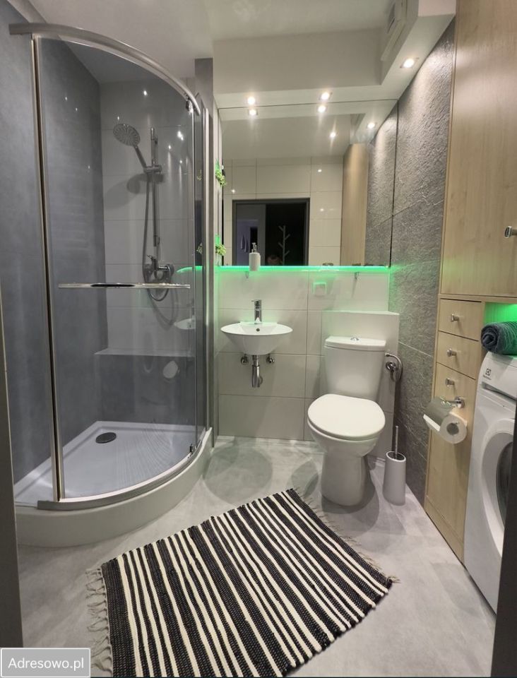 Mieszkanie 2-pokojowe Toruń Bydgoskie Przedmieście, ul. Władysława Broniewskiego. Zdjęcie 3