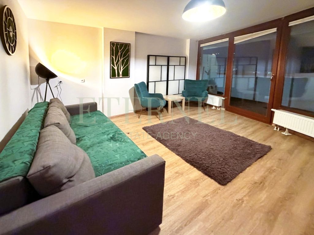 Mieszkanie 3-pokojowe Kraków, ul. Armii Krajowej. Zdjęcie 1