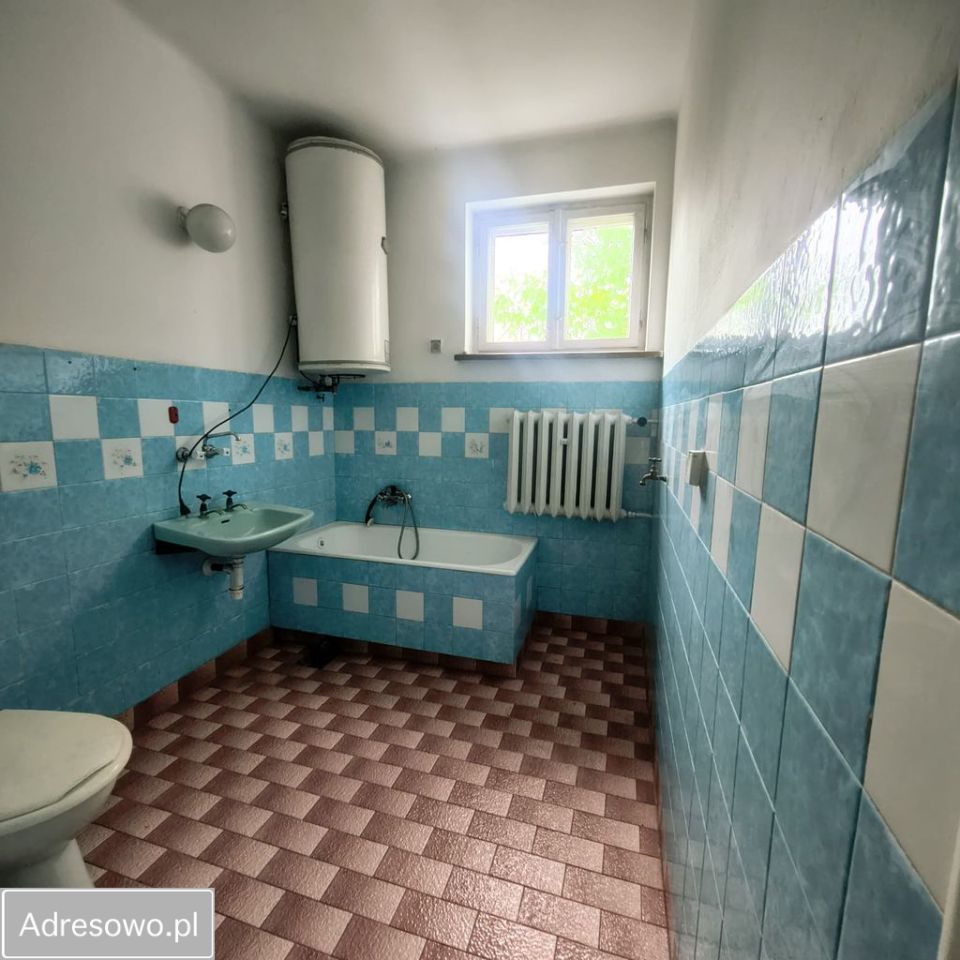 dom wolnostojący, 4 pokoje Łowczówek. Zdjęcie 12