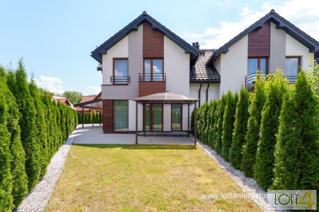 dom szeregowy, 6 pokoi Nowy Sącz, ul. Stadnickich. Zdjęcie 1